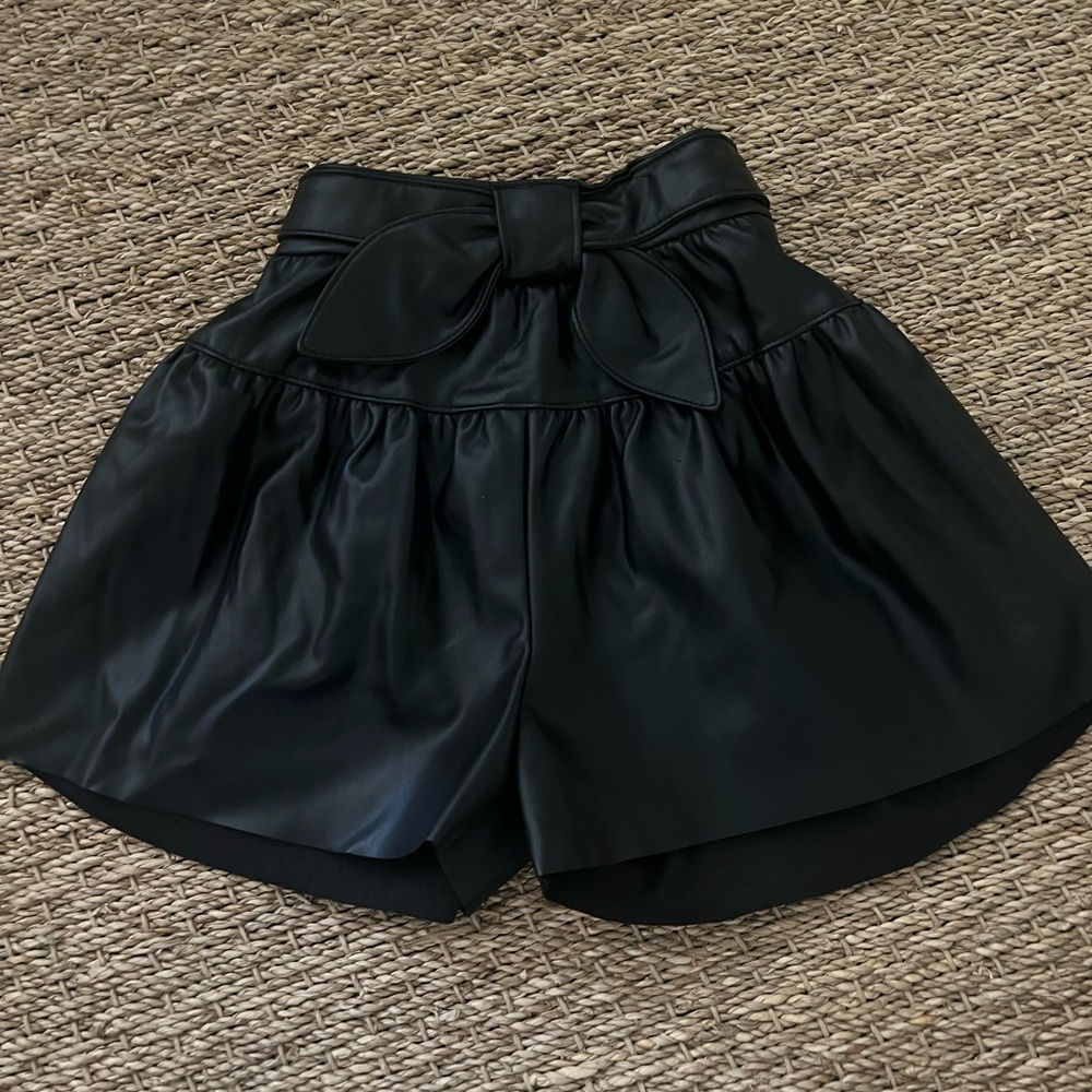 Girls Mayoral leather shorts. Size 5.